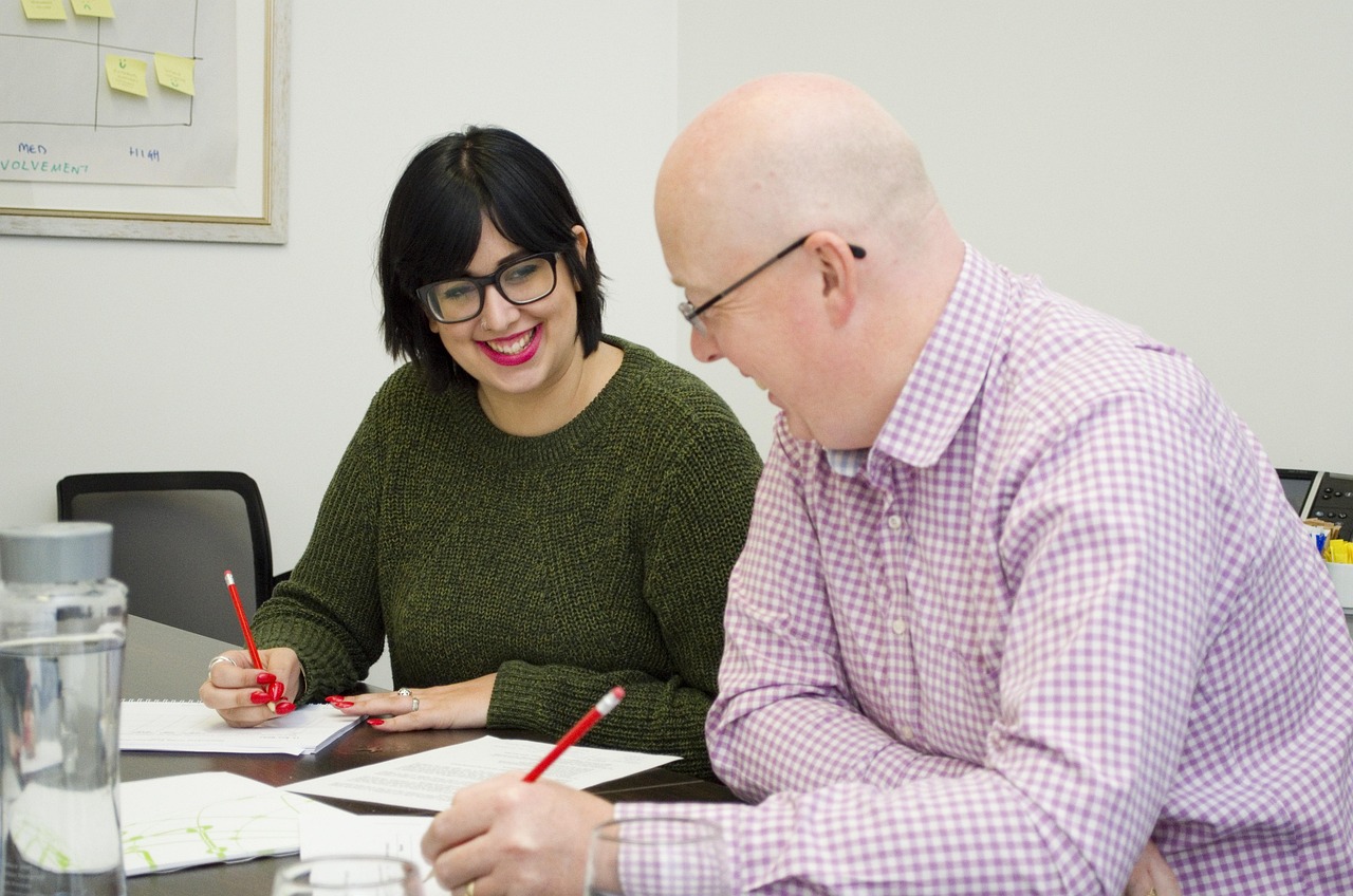 陌陌实名账号：盛钱呗代理平台