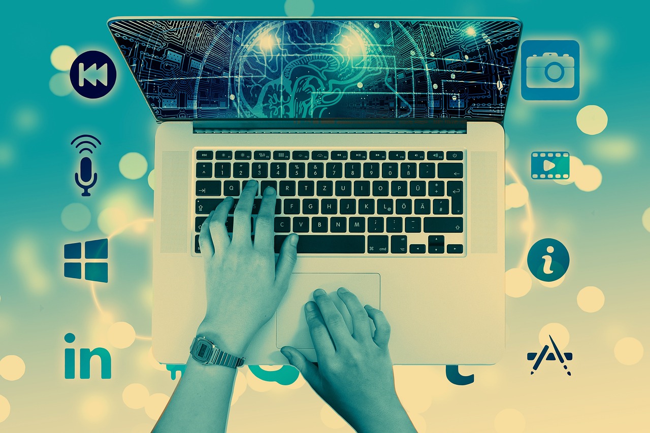 欧亚云实名账号：如何利用短信精准地推荐产品？