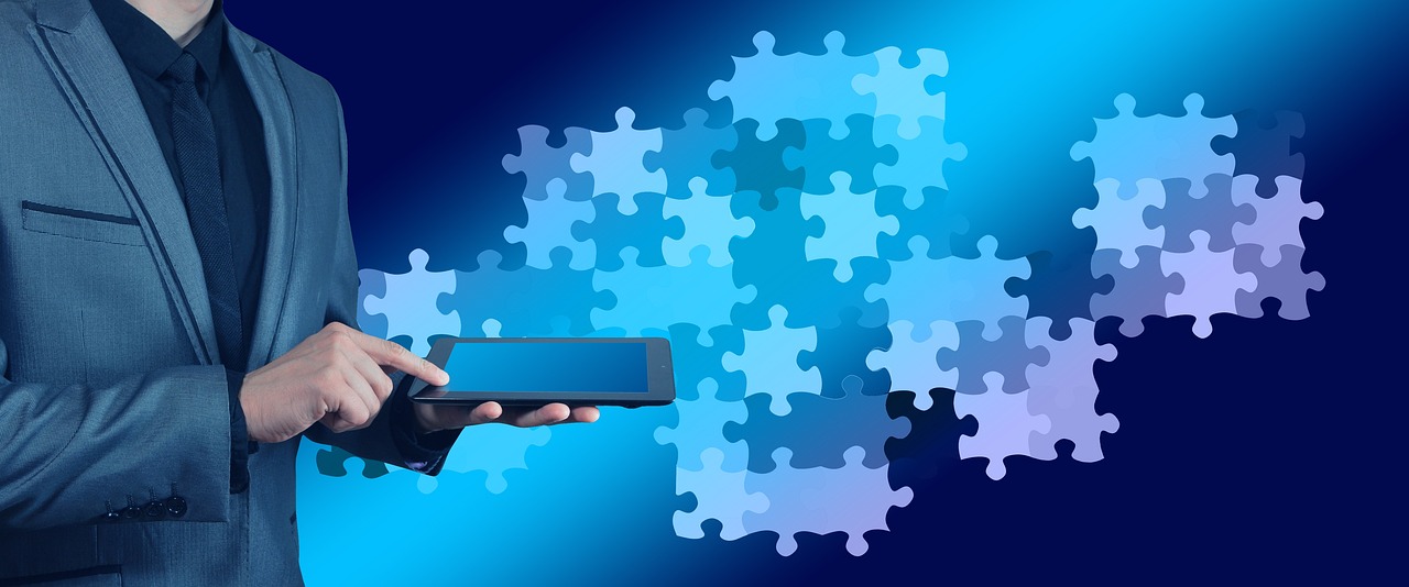 中国电信实名账号：咚漫详情下载教程app