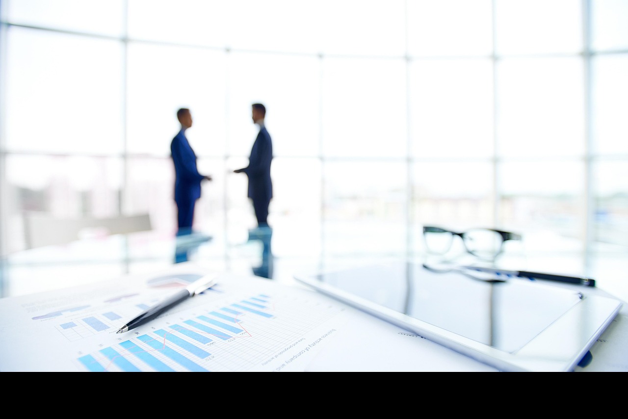 港免税白绿万宝路：家政平台代理