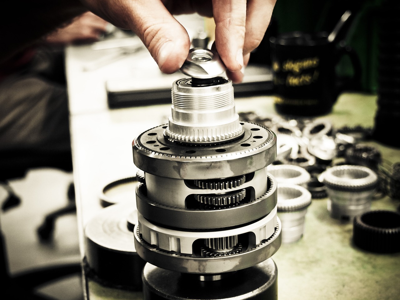 实名QQ号买卖：实名认证：加强知识产权保护的重要措施